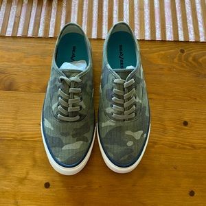 SeaVees Camo Legend Saltwash Herringbone twill